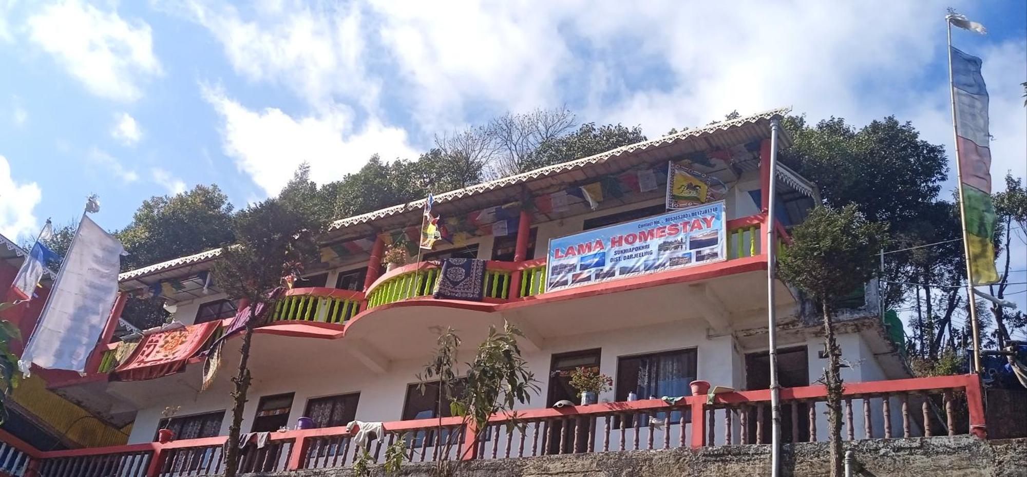 Lama Homestay Дарджилинг Екстериор снимка